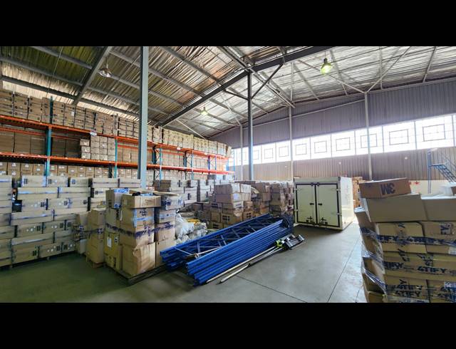 2,501M² WAREHOUSE FOR SALE IN ISANDO